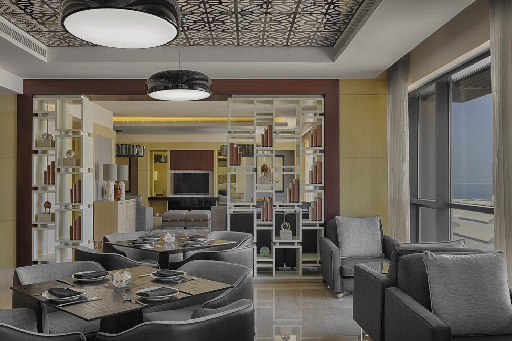 होटल Le Meridien Centre Bahrain 5*