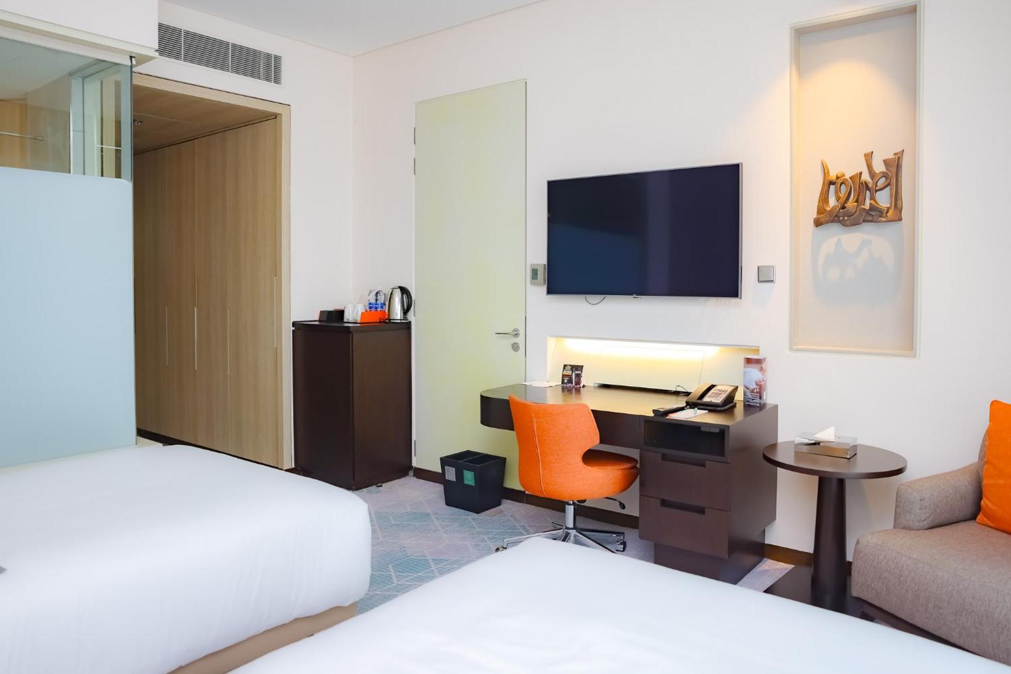 Le Meridien Centre Bahrain होटल 5*